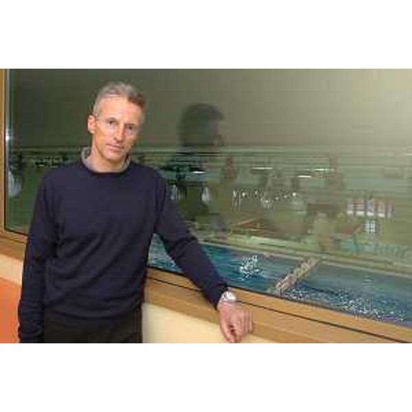 Riccardo Illy (Presidente Regione Friuli Venezia Giulia) al sopralluogo al nuovo polo natatorio (Trieste, 09/04/05)