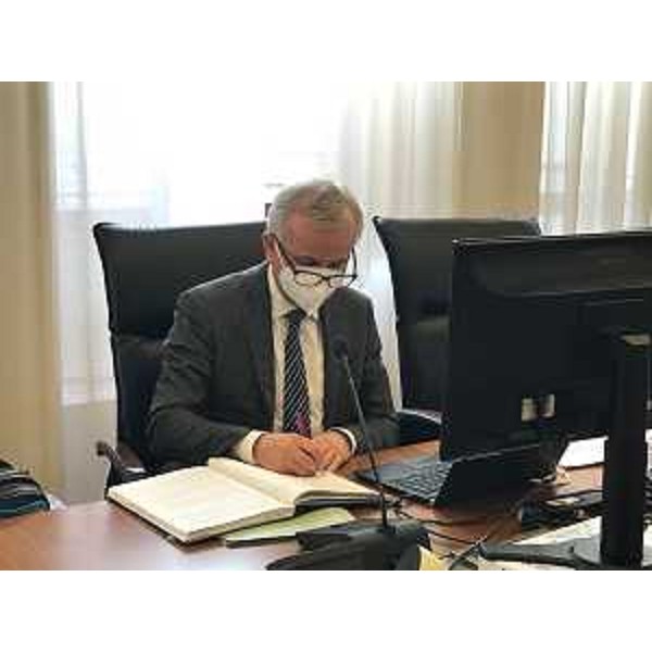 Il presidente della VI Commissione, Giuseppe Sibau (Progetto Fvg/Ar) - Il presidente della VI Commissione, Giuseppe Sibau (Progetto Fvg/Ar) 