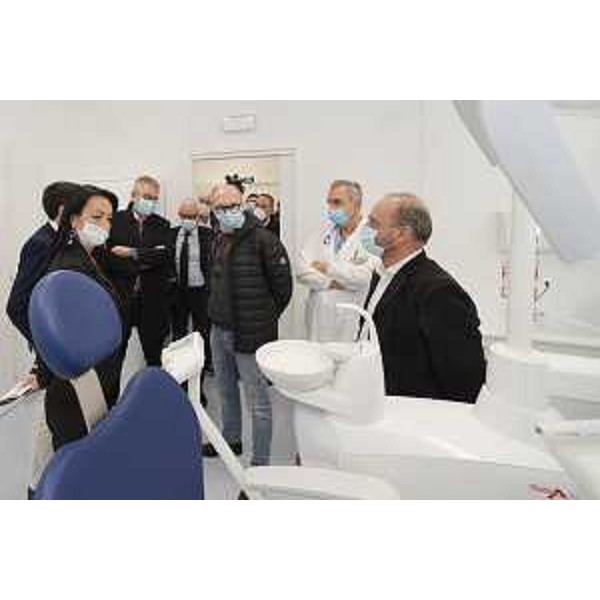 Il vicegovernatore del Friuli Venezia Giulia con delega alla Salute, Riccardo Riccardi, all'inaugurazione dell'ambulatorio di odontostomatologia a Monfalcone all'interno dell'ospedale San Polo. - Il vicegovernatore del Friuli Venezia Giulia con delega alla Salute, Riccardo Riccardi, all'inaugurazione dell'ambulatorio di odontostomatologia a Monfalcone all'interno dell'ospedale San Polo.