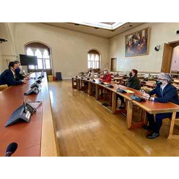 L'incontro tra il governatore della Regione Massimiliano Fedriga e l'esecutivo del Comune di Pordenone - L'incontro tra il governatore della Regione Massimiliano Fedriga e l'esecutivo del Comune di Pordenone