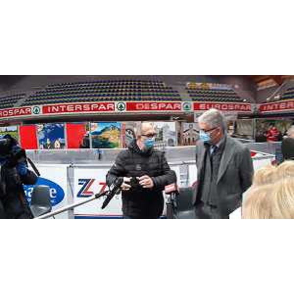 Il vicegovernatore Riccardo Riccardi con il presidente dell'Istituto superiore di sanità Silvio Brusaferro - Il vicegovernatore Riccardo Riccardi con il presidente dell'Istituto superiore di sanità Silvio Brusaferro