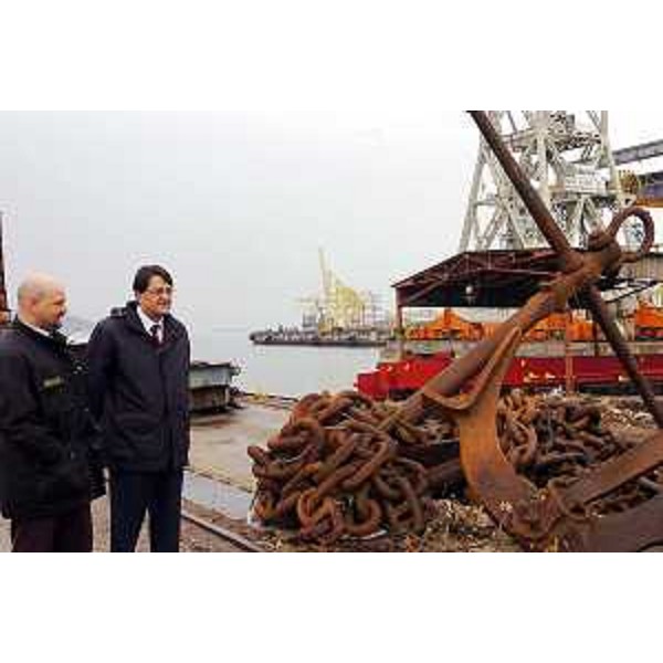 Lodovico Sonego (Assessore Regionale alla pianificazione territoriale, energia, mobilità e infrastrutture di trasporto) e Michele Degrassi (amministratore delegato di Friulia) (Trieste, 23/03/05)