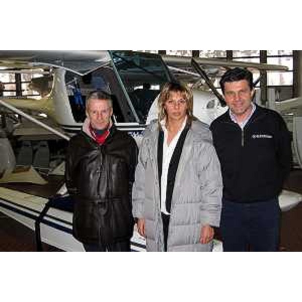 Riccardo Illy (Presidente Regione Friuli Venezia Giulia) in visita alla Fly Synthesis (Gonars, 11/03/05)
