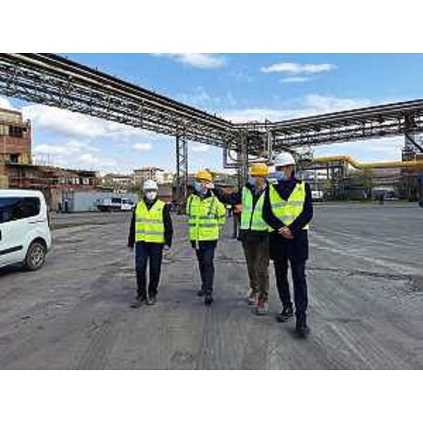 Il sopralluogo di Scoccimarro all'area della Ferriera - Il sopralluogo di Scoccimarro all'area della Ferriera