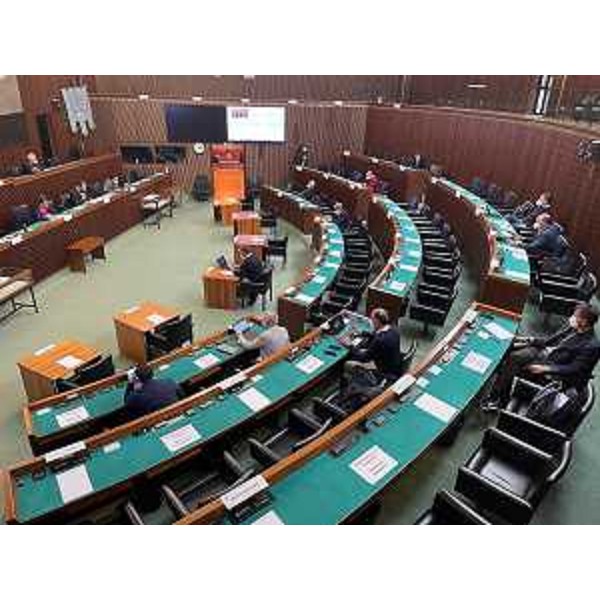 La IV Commissione riunita in aula - La IV Commissione riunita in aula