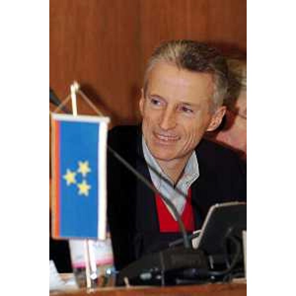 Riccardo Illy (Presidente Regione Friuli Venezia Giulia) ad Assemblea ARE (Novi Sad, 02/03/05)