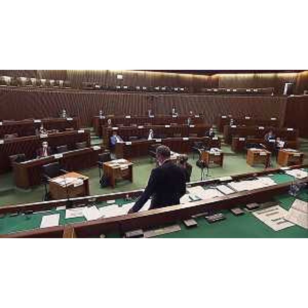 I lavori d'Aula con l'assessore regionale alle Risorse agroalimentar, forestali, ittiche e Montagna, Stefano Zannier - I lavori d'Aula con l'assessore regionale alle Risorse agroalimentar, forestali, ittiche e Montagna, Stefano Zannier