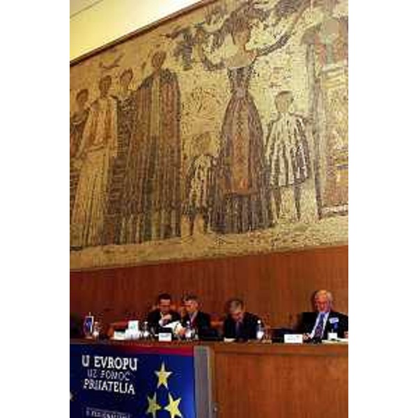 Riccardo Illy (Presidente Regione Friuli Venezia Giulia) ad Assemblea ARE (Novi Sad, 02/03/05)