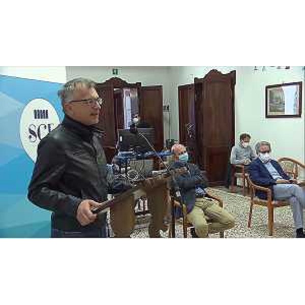 L'intervento di Piero Mauro Zanin nella sede della Filologica Friulana - L'intervento di Piero Mauro Zanin nella sede della Filologica Friulana