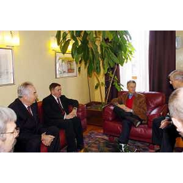 Riccardo Illy (Presidente Regione Friuli Venezia Giulia) e Franc Puksic (Segretario di Stato della Repubblica di Slovenia) (Trieste, 16/02/05)