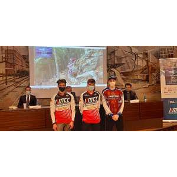 I piloti friulani Gabriele Agostinis (Moto Club Carnico), Luca Craighero (Moto Club Carnico) e Giacomo Brunisso (Fiamme Oro). - I piloti friulani Gabriele Agostinis (Moto Club Carnico), Luca Craighero (Moto Club Carnico) e Giacomo Brunisso (Fiamme Oro). 