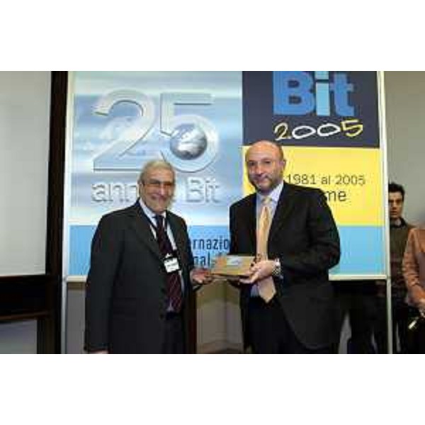 Enrico Bertossi (Assessore Regionale alle attività produttive) al BIT 2005 (Milano, 13/02/05)