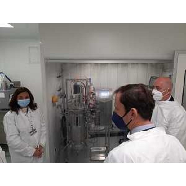 Il governatore Massimiliano Fedriga in visita ai nuovi laboratori Icgeb di Padriciano. - Il governatore Massimiliano Fedriga in visita ai nuovi laboratori Icgeb di Padriciano.