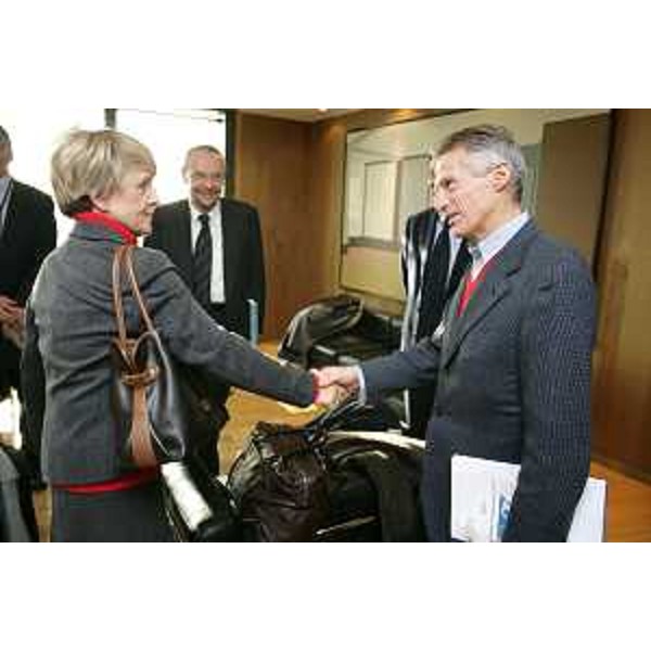 Riccardo Illy (Presidente ARE/Assemblea delle Regioni d'Europa e Presidente Friuli Venezia Giulia) e Danuta Huebner (Commissario europeo Politiche regionali) a Palazzo Berlaymont a Bruxelles. (Bruxelles 17/12/07)