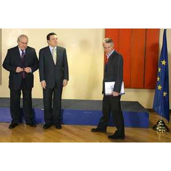 Riccardo Illy (Presidente ARE/Assemblea delle Regioni d'Europa e Presidente Friuli Venezia Giulia) e José Manuel Barroso (Presidente Commissione europea) a Palazzo Berlaymont a Bruxelles. (Bruxelles 17/12/07)