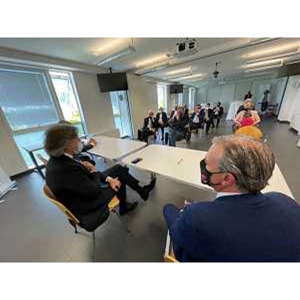 L'assessore regionale alle Attività produttive, Sergio Emidio Bini, alla presentazione del nuovo consiglio di amministrazione di Confidi Friuli e con il presidente, Christian Vida. - L'assessore regionale alle Attività produttive, Sergio Emidio Bini, alla presentazione del nuovo consiglio di amministrazione di Confidi Friuli e con il presidente, Christian Vida.