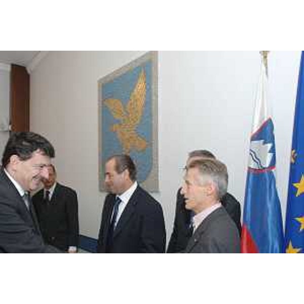 Peter Verlic (Vice Ministro Trasporti Slovenia), Antonio Di Pietro (Ministro Infrastrutture) e Riccardo Illy (Presidente Regione Friuli Venezia Giulia) durante la Commissione intergovernativa italo-slovena per la sezione transfrontaliera del Corridoio V, a Trieste. (Trieste 19/12/07)