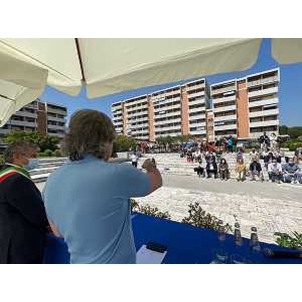 L'assessore regionale alle Attività produttive e al turismo, Sergio Emidio Bini, all'inaugurazione della stagione turistica 2021 ad Aprilia Marittima. - L'assessore regionale alle Attività produttive e al turismo, Sergio Emidio Bini, all'inaugurazione della stagione turistica 2021 ad Aprilia Marittima.