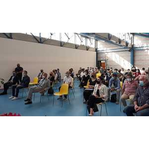La platea del premio Pilutti con il presidente Piero Mauro Zanin in prima fila - La platea del premio Pilutti con il presidente Piero Mauro Zanin in prima fila