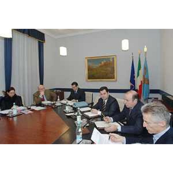 Riccardo Illy (Presidente Regione Friuli Venezia Giulia) e la Giunta regionale riunita nella sede della Regione a Trieste. (Trieste 28/12/07)