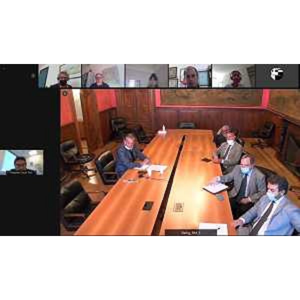 L'assessore regionale Fabio Scoccimarro all'incontro a Roma con i rappresentanti delle società petrolifere - L'assessore regionale Fabio Scoccimarro all'incontro a Roma con i rappresentanti delle società petrolifere