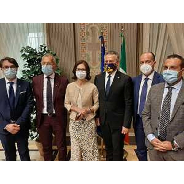 L'incontro della Conferenza dei Consigli regionali con la ministra agli Affari regionali, Maria Stella Gelmini - L'incontro della Conferenza dei Consigli regionali con la ministra agli Affari regionali, Maria Stella Gelmini