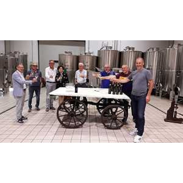 L'assessore regionale alle Risorse agroalimentari Stefano Zannier durante la cerimonia per i 30 anni dell'azienda Valchiarò - L'assessore regionale alle Risorse agroalimentari Stefano Zannier durante la cerimonia per i 30 anni dell'azienda Valchiarò