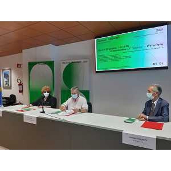 L'assessore regionale alla Cultura, Tiziana Gibelli, durante la presentazione del festival musicale internazionale Nei Suoni Dei Luoghi - L'assessore regionale alla Cultura, Tiziana Gibelli, durante la presentazione del festival musicale internazionale Nei Suoni Dei Luoghi