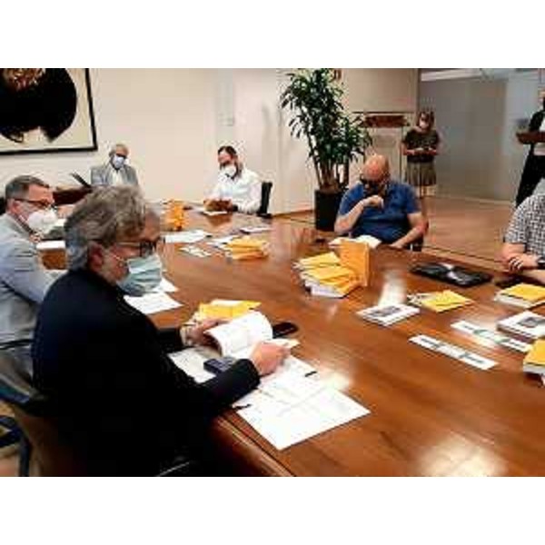 Gli assessori alle Risorse agroalimentari, forestali e ittiche Stefano Zannier e alle Attività produttive e turismo Sergio Emidio Bini, alla presentazione del board enogastronomia. - Gli assessori alle Risorse agroalimentari, forestali e ittiche Stefano Zannier e alle Attività produttive e turismo Sergio Emidio Bini, alla presentazione del board enogastronomia.