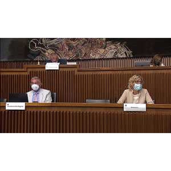 Il presidente della I Commissione consiliare, Alessandro Basso (FdI), con l'assessore regionale alle Finanze, Barbara Zilli - Il presidente della I Commissione consiliare, Alessandro Basso (FdI), con l'assessore regionale alle Finanze, Barbara Zilli