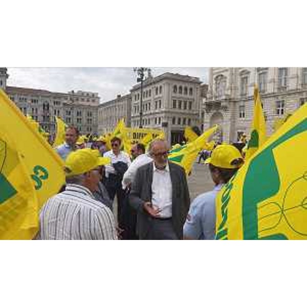 Emanuele Zanon (Futura) partecipa alla manifestazione di Coldiretti, a Trieste - Emanuele Zanon (Futura) partecipa alla manifestazione di Coldiretti, a Trieste