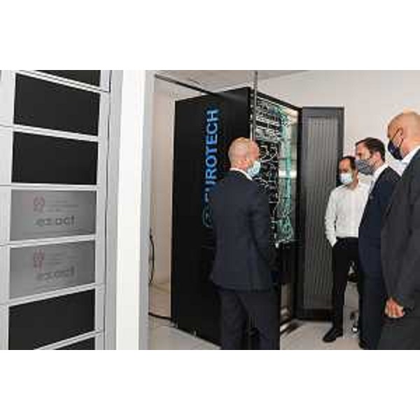 Il governatore del Friuli Venezia Giulia, Massimiliano Fedriga durante la vista alla Eurotech. - Il governatore del Friuli Venezia Giulia, Massimiliano Fedriga durante la vista alla Eurotech.