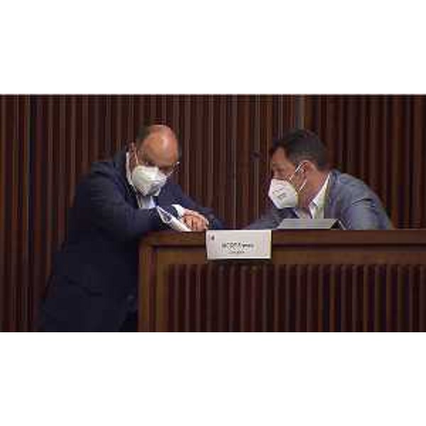 Diego Moretti e Franco Iacop (Pd) in V Commissione consiliare - Diego Moretti e Franco Iacop (Pd) in V Commissione consiliare