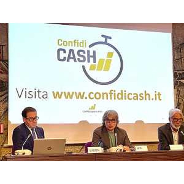 L'intervento dell'assessore regionale alle Attività produttive, Sergio Emidio Bini, alla presentazione del nuovo strumento creditizio di Confidimprese FVG. - L'intervento dell'assessore regionale alle Attività produttive, Sergio Emidio Bini, alla presentazione del nuovo strumento creditizio di Confidimprese FVG. 