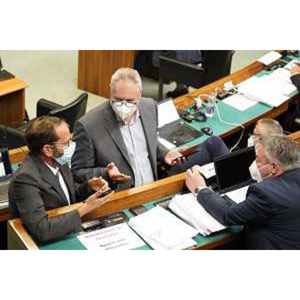 Mauro Bordin e Diego Bernardis (Lega) con, a sx, Claudio Giacomelli (FdI) - Mauro Bordin e Diego Bernardis (Lega) con, a sx, Claudio Giacomelli (FdI)