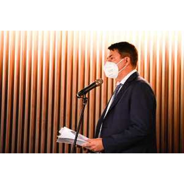 Andrea Ussai (M5S) - Andrea Ussai (M5S)