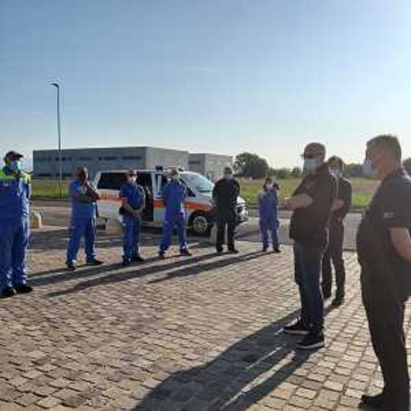 La partenza dei volontari che danno il cambio alle 4 squadre in Sicilia dal 1° agosto - La partenza dei volontari che danno il cambio alle 4 squadre in Sicilia dal 1° agosto