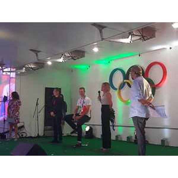 L'oro olimpico Jonathan Milan con l'assessore Zilli e il consigliere Mazzolini. - L'oro olimpico Jonathan Milan con l'assessore Zilli e il consigliere Mazzolini.