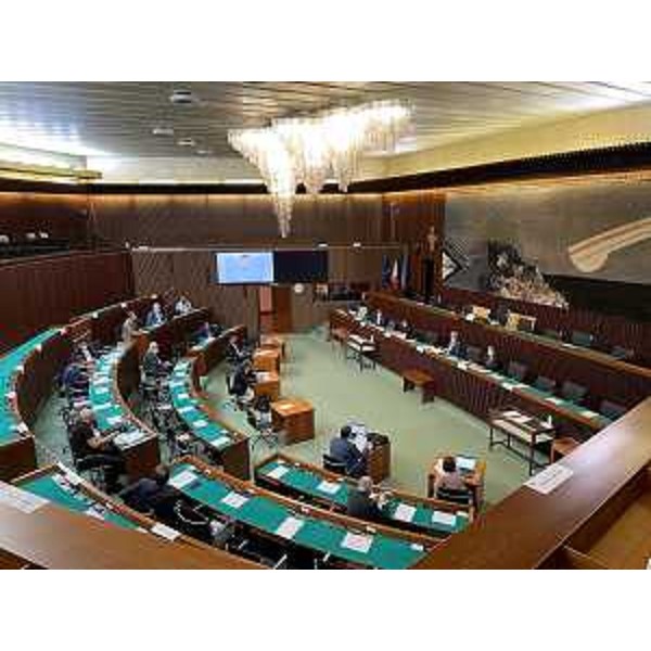 La VI Commissione consiliare permanente riunita in aula - La VI Commissione consiliare permanente riunita in aula