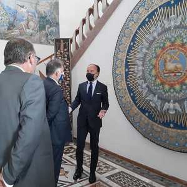 Il ministro del Turismo visita la Scuola mosaicisti di Spilimbergo accompagnanto dal presidente Stefano Lovison e dal direttore Gian Piero Brovedani - Il ministro del Turismo visita la Scuola mosaicisti di Spilimbergo accompagnanto dal presidente Stefano Lovison e dal direttore Gian Piero Brovedani