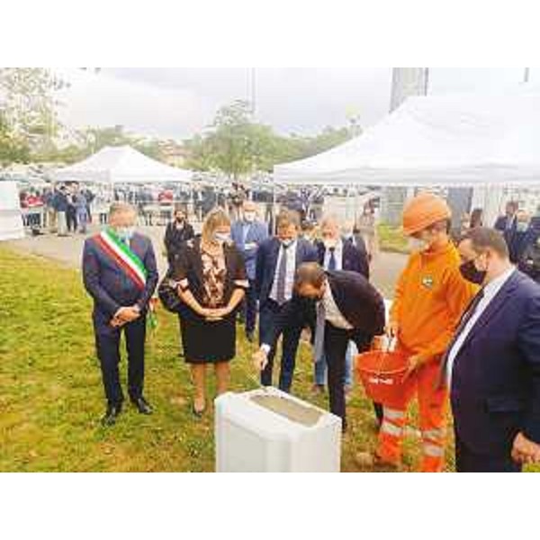 La posa della prima pietra per i lavori a Martignacco - La posa della prima pietra per i lavori a Martignacco