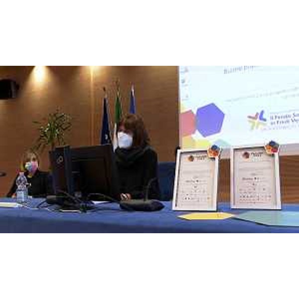 L'assessore regionale al Lavoro Alessia Rosolen alla consegna del premio PerCoRSI in FVG 2 - Udine, 15 ottobre 2021 - L'assessore regionale al Lavoro Alessia Rosolen alla consegna del premio PerCoRSI in FVG 2 - Udine, 15 ottobre 2021