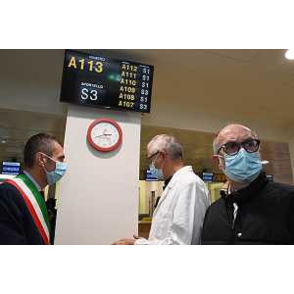 Il vicegovernatore Riccardo Riccardi durante linaugurazione della Cittadella della salute sociosanitaria dellAzienda sanitaria Friuli Occidentale a Pordenone. - Il vicegovernatore Riccardo Riccardi durante linaugurazione della Cittadella della salute sociosanitaria dellAzienda sanitaria Friuli Occidentale a Pordenone.