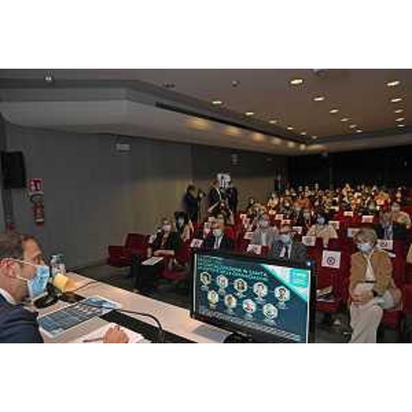 Il governatore del Friuli Venezia Giulia al convegno di Pordenone sulla digitalizzazione in sanità - Il governatore del Friuli Venezia Giulia al convegno di Pordenone sulla digitalizzazione in sanità