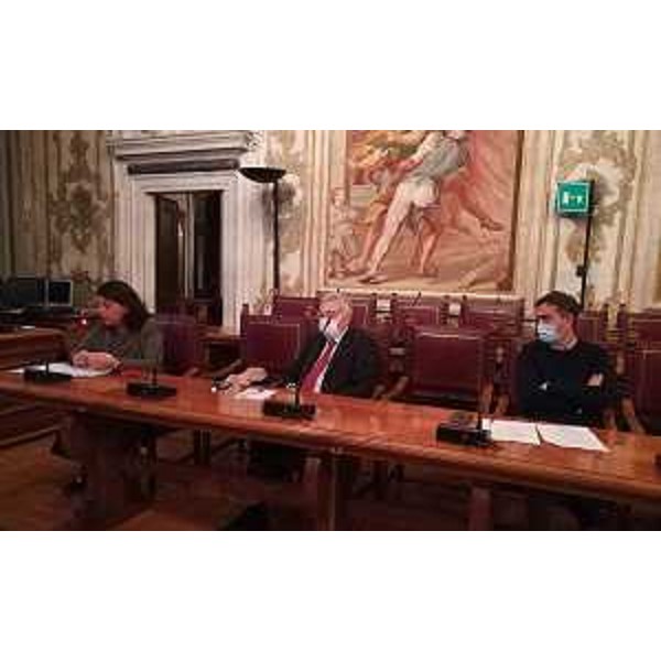 Da sinistra, i consiglieri regionali Mariagrazia Santoro, Furio Honsell e Massimo Moretuzzo - Da sinistra, i consiglieri regionali Mariagrazia Santoro, Furio Honsell e Massimo Moretuzzo