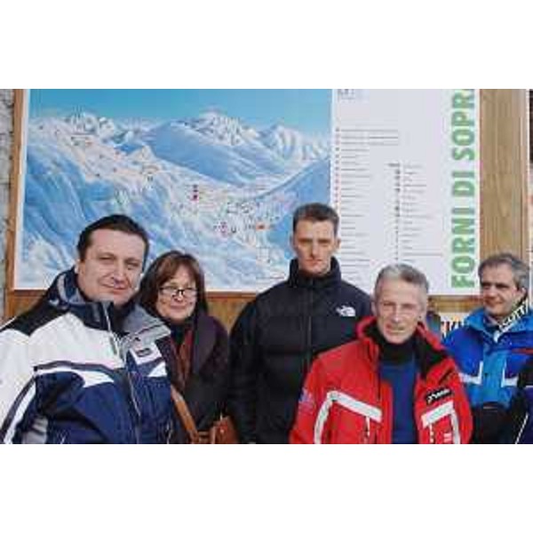 Enzo Marsilio (Assessore regionale Montagna) e Riccardo Illy (Presidente Regione Friuli Venezia Giulia) all'inaugurazione di due seggiovie quadriposto ad agganciamento automatico sul Varmost a Forni di Sopra. (Forni di Sopra 18/01/08)