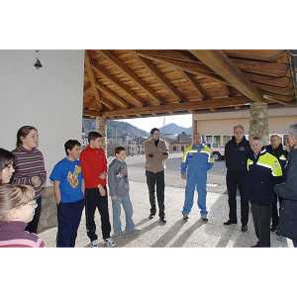 Riccardo Illy (Presidente Friuli Venezia Giulia) in sopralluogo a Forni Avoltri. (Forni Avoltri 28/01/08)