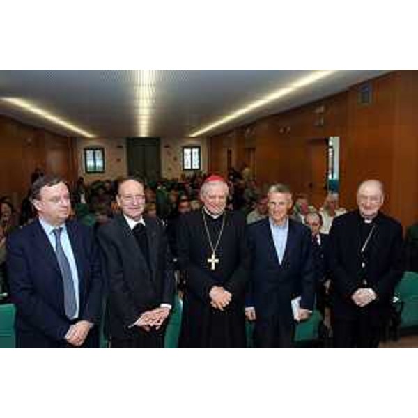Riccardo Illy (Presidente Regione Friuli Venezia Giulia) con Tesini, il monsignor Pietro Brollo (Arcivescovo di Udine), il monsignor Alfredo Battisti e il monsignor Giancarlo Menis (Udine, 02/05/06)
