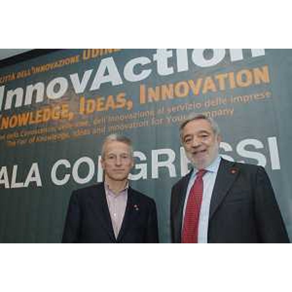 Il Presidente della Regione Friuli Venezia Giulia (Illy) e il Ministro per l'Innovazione nella PA (Nicolais) a InnovAction a Udine. (14/02/08)