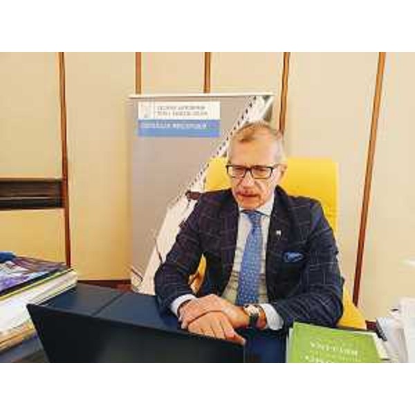 Il presidente del Cr Fvg, Piero Mauro Zanin, interviene in videoconferenza all'assemblea regionale di associazioni e movimenti femminili - Il presidente del Cr Fvg, Piero Mauro Zanin, interviene in videoconferenza all'assemblea regionale di associazioni e movimenti femminili